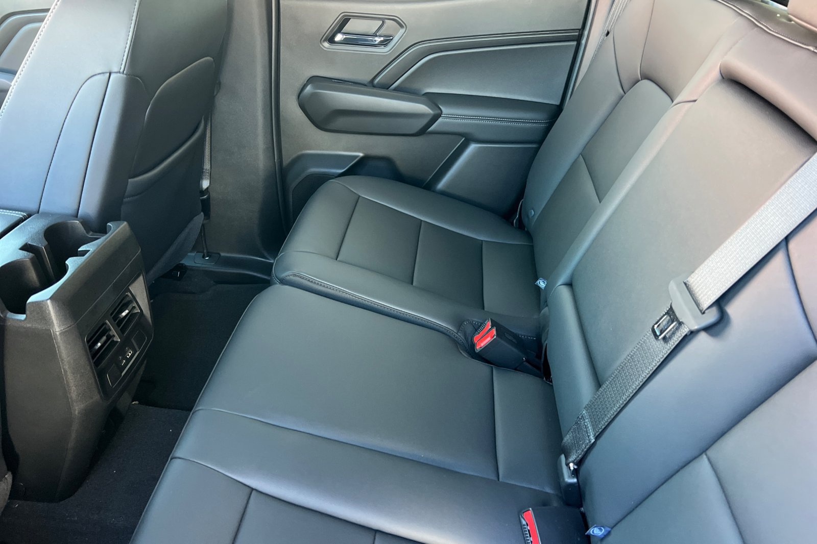 New 2026 GMC Canyon Elevation w/ Convenience Package AWD/4WD image 11