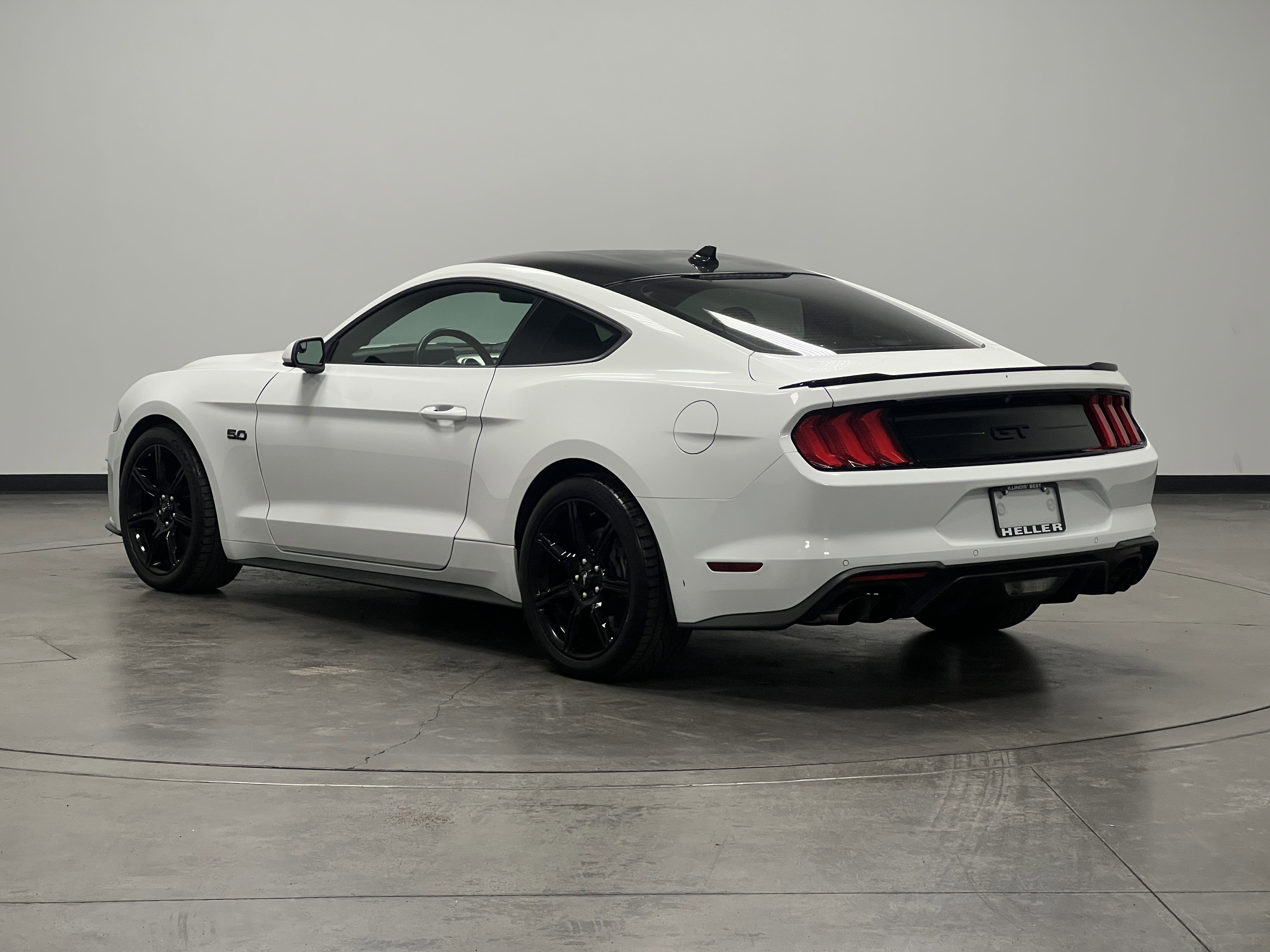 Used 2020 Ford Mustang GT w/ Equipment Group 301A image 6