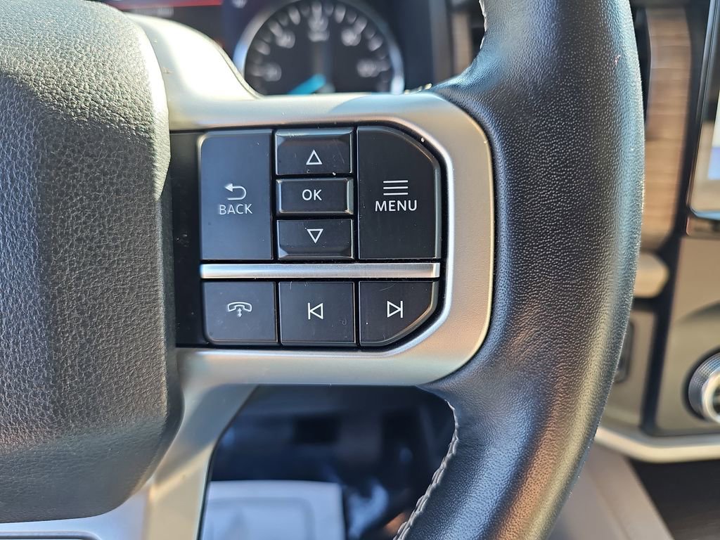 Used 2024 Ford Expedition Limited image 23