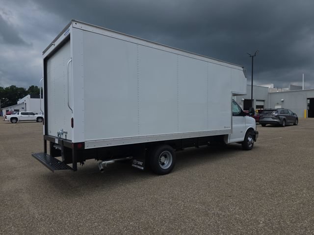 New 2026 Chevrolet Express 3500 w/ Power Convenience Package RWD image 5