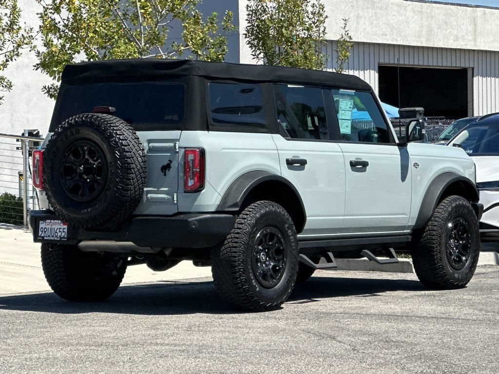 Certified 2023 Ford Bronco Wildtrak AWD/4WD image 3