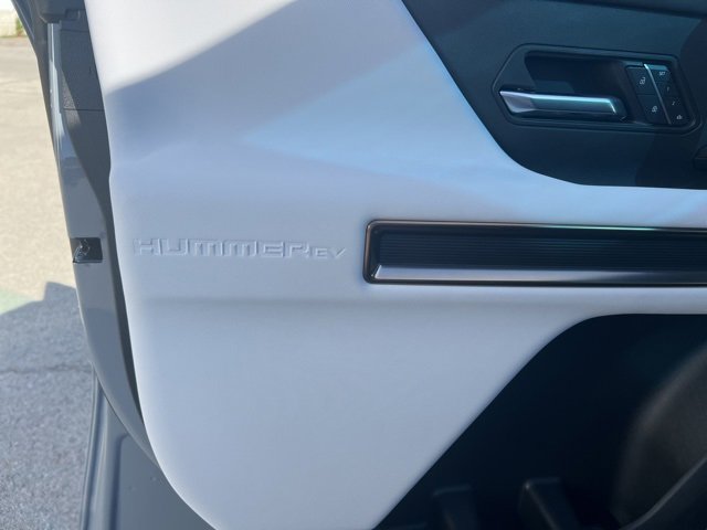 New 2025 GMC Hummer EV 3X w/ LPO, Sport Package image 25