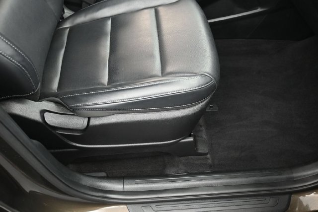 Used 2023 Kia Telluride S FWD image 31