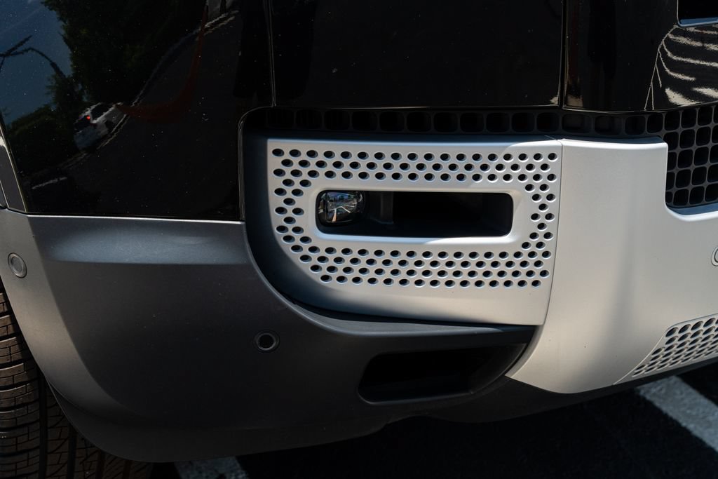 Used 2024 Land Rover Defender 90 S AWD/4WD image 10