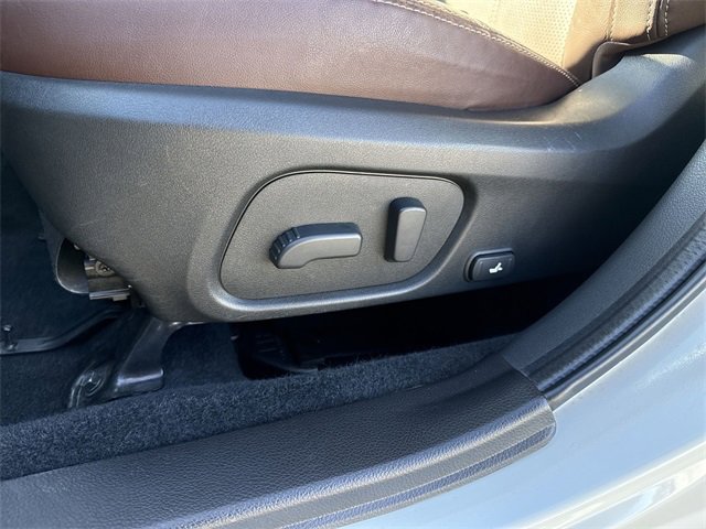 Used 2018 Subaru Forester 2.5i Touring w/ Popular Package #2 image 18