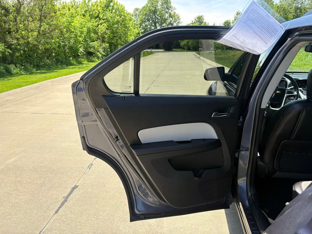 Used 2014 Chevrolet Equinox LT w/ Power Convenience Package FWD image 38