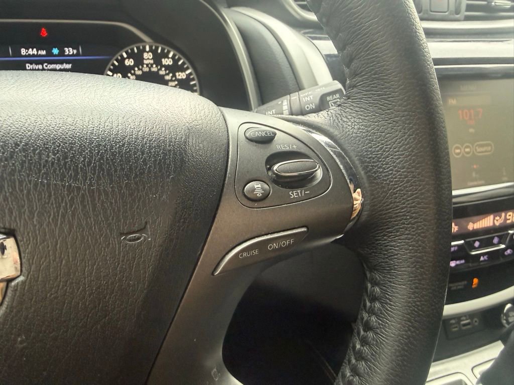 Used 2020 Nissan Murano SV AWD/4WD image 14