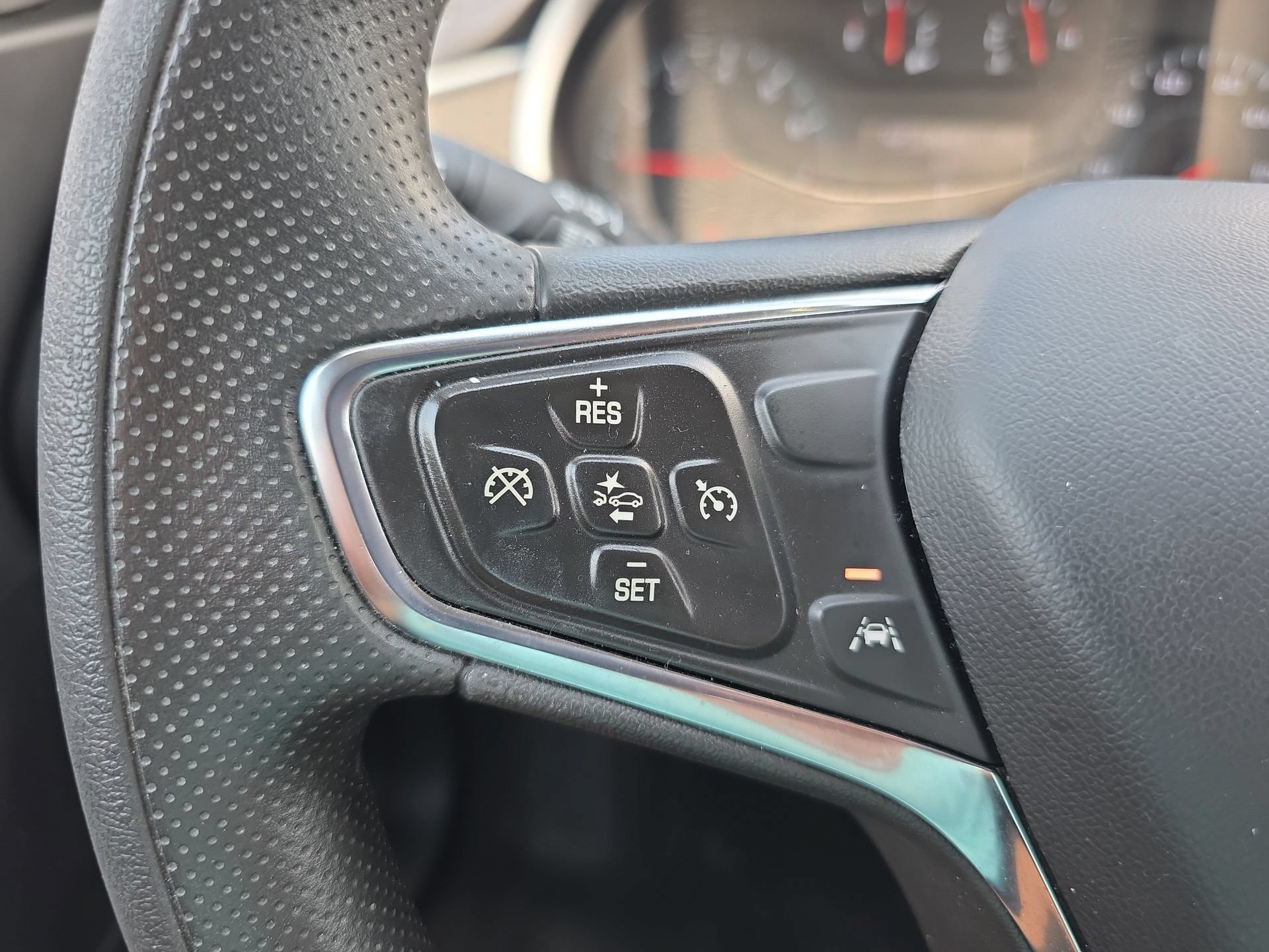 Used 2023 Chevrolet Malibu LT FWD image 19