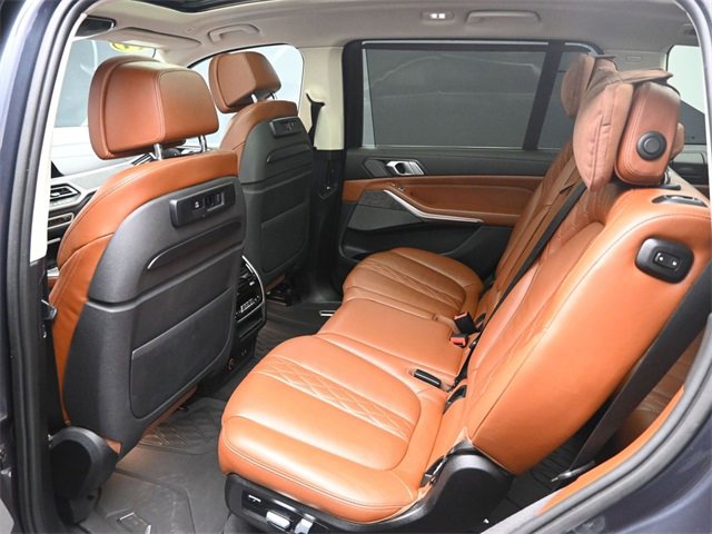 Used 2019 BMW X7 xDrive40i w/ Premium Package image 21