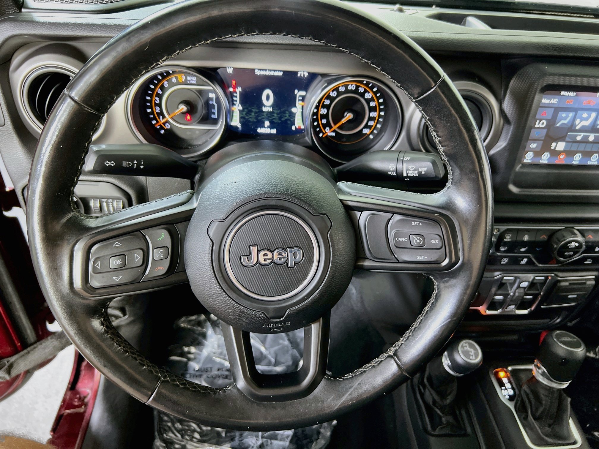 Used 2021 Jeep Gladiator Sport AWD/4WD image 11