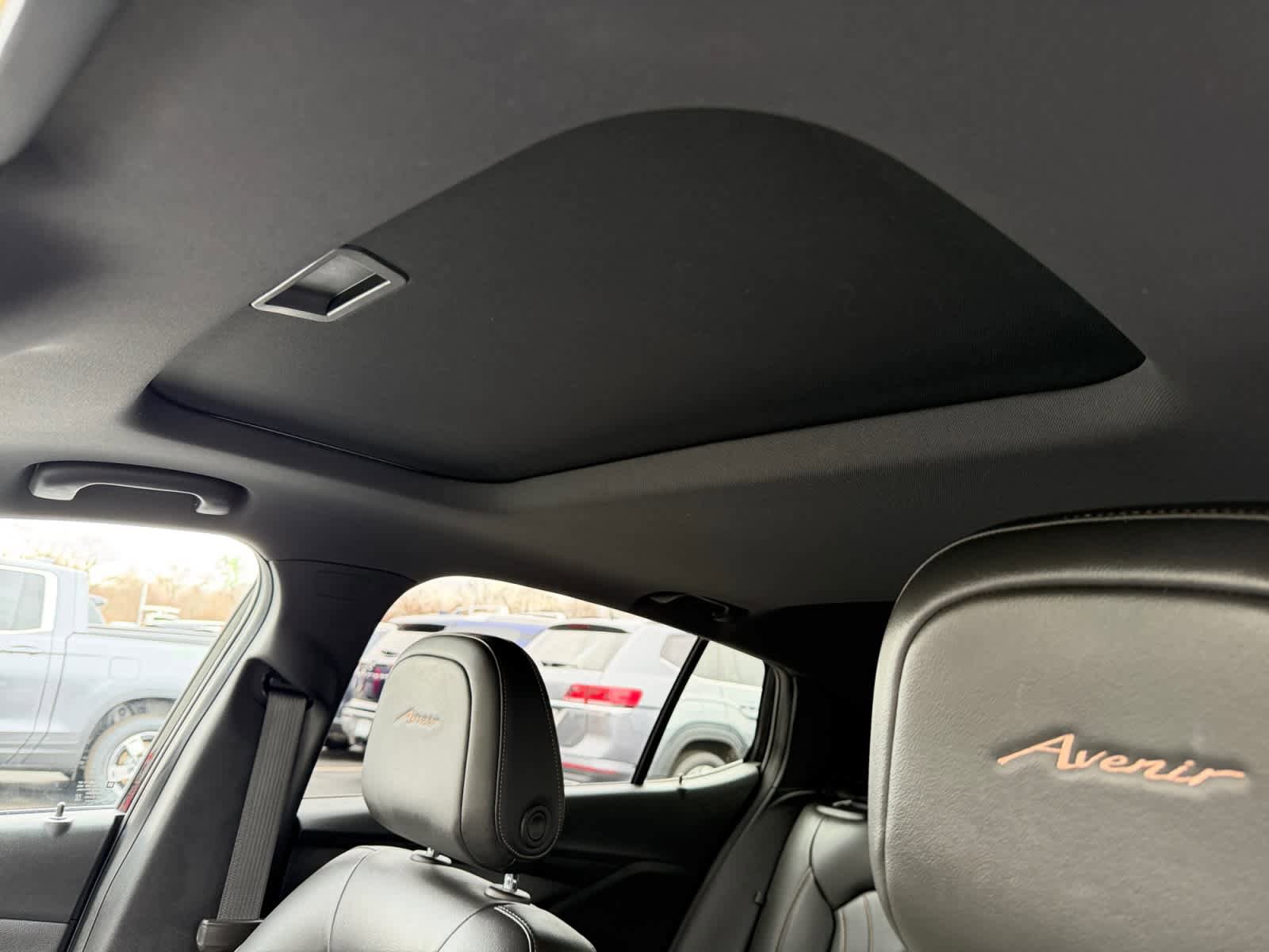 Used 2024 Buick Envista Avenir image 25