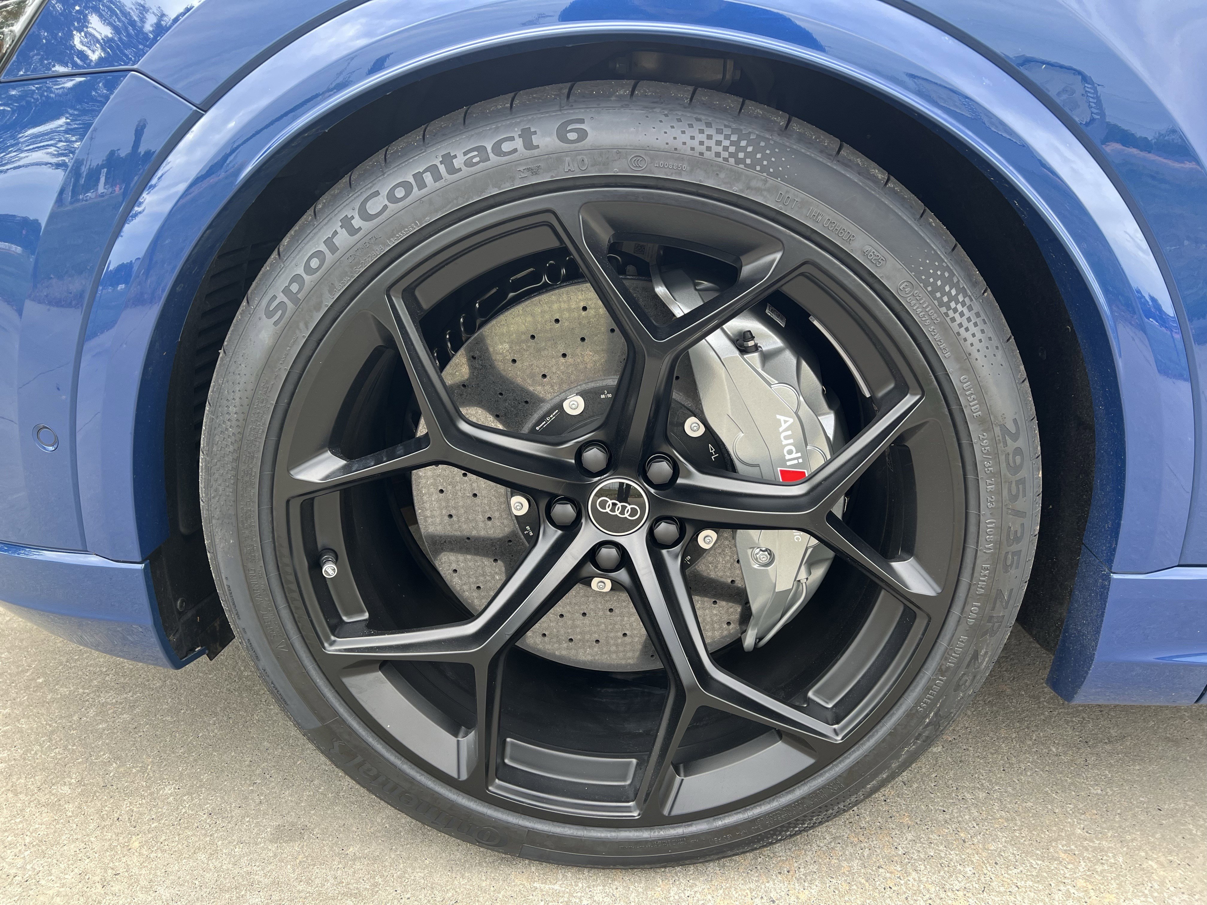 Certified 2025 Audi RS Q8 performance AWD/4WD image 13
