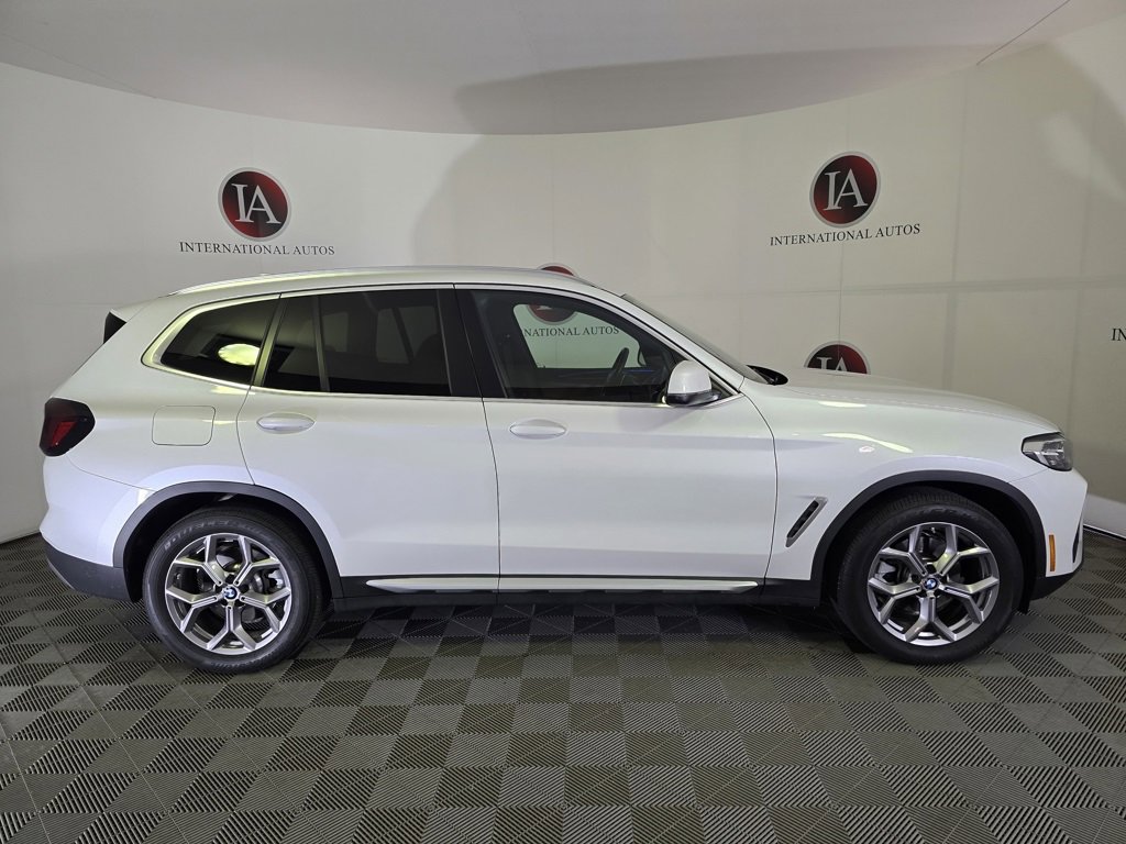 Used 2023 BMW X3 xDrive30i w/ Convenience Package image 3