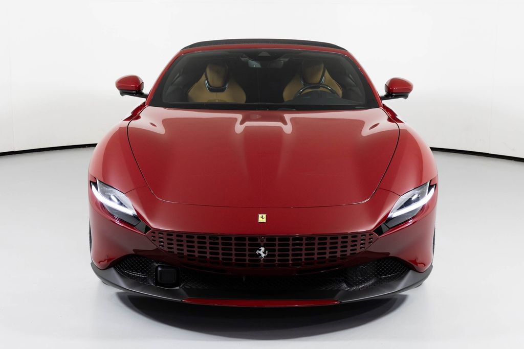 Used 2024 Ferrari Roma Spider image 8