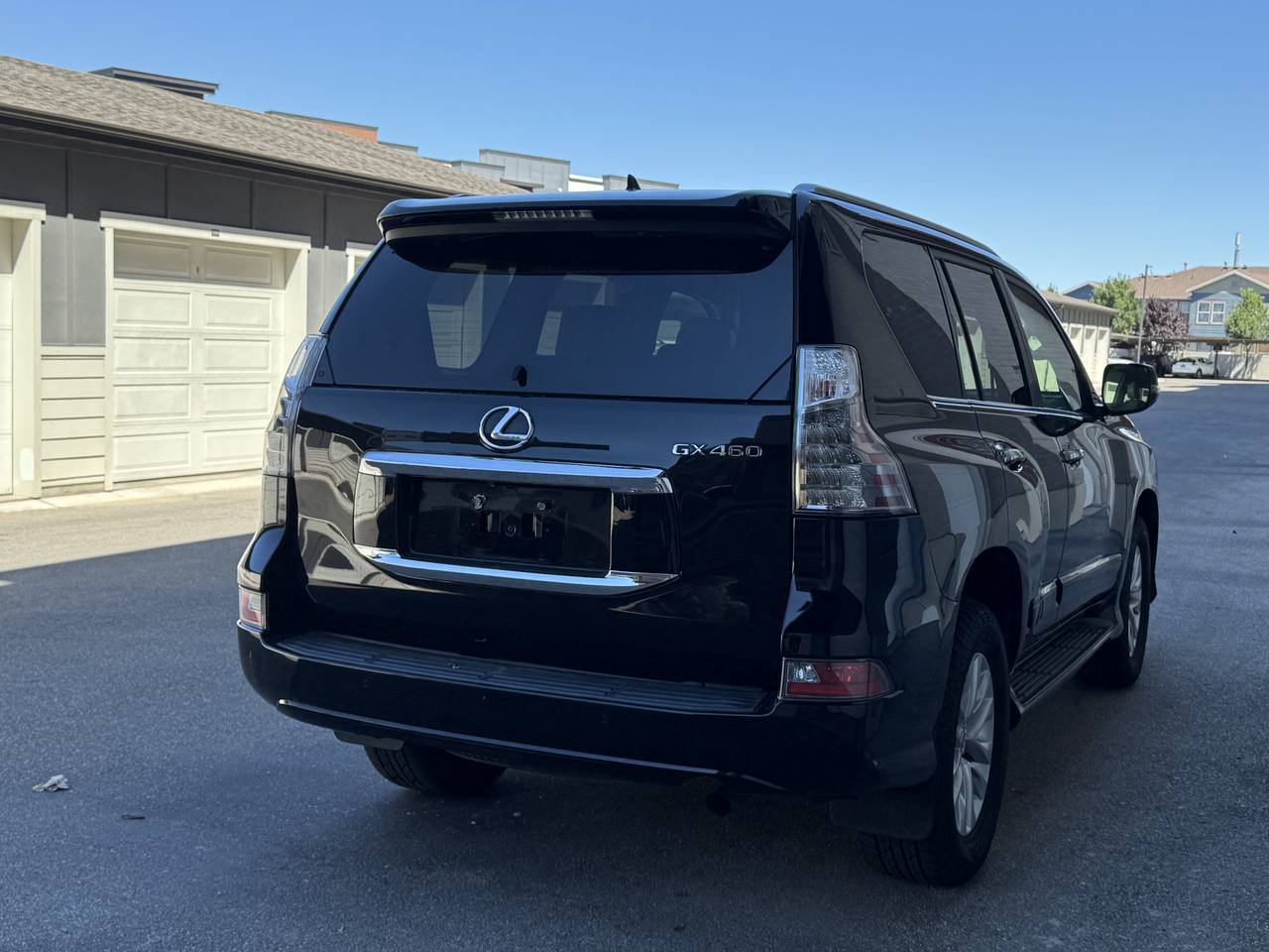 Used 2014 Lexus GX 460 w/ Premium Package AWD/4WD image 6