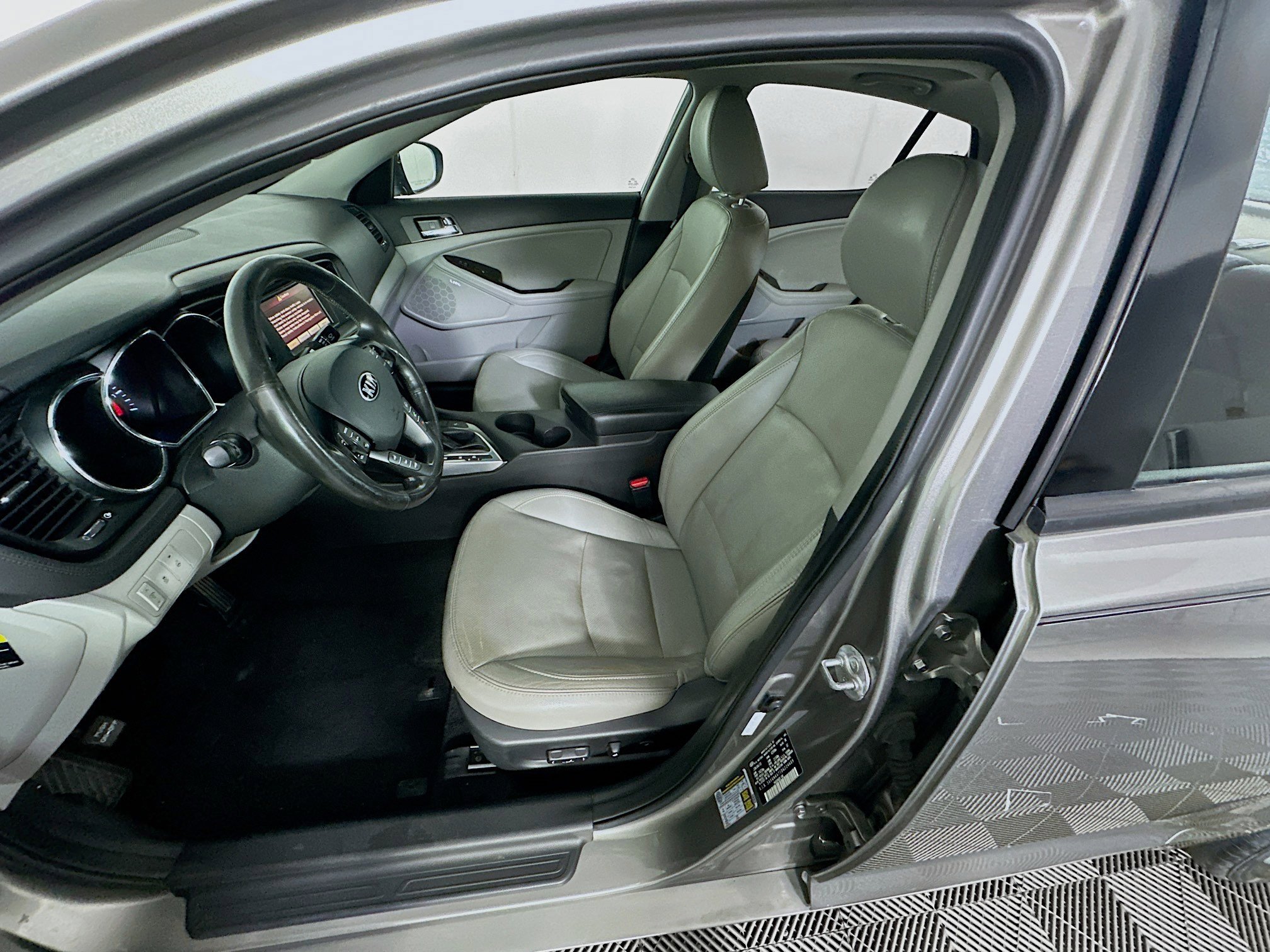 Used 2013 Kia Optima EX w/ Premium Pkg FWD image 13