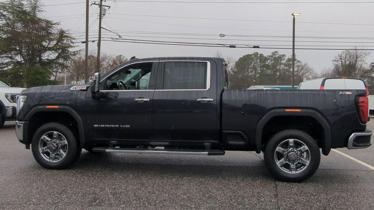 New 2025 GMC Sierra 2500 SLT w/ SLT Premium Package image 5