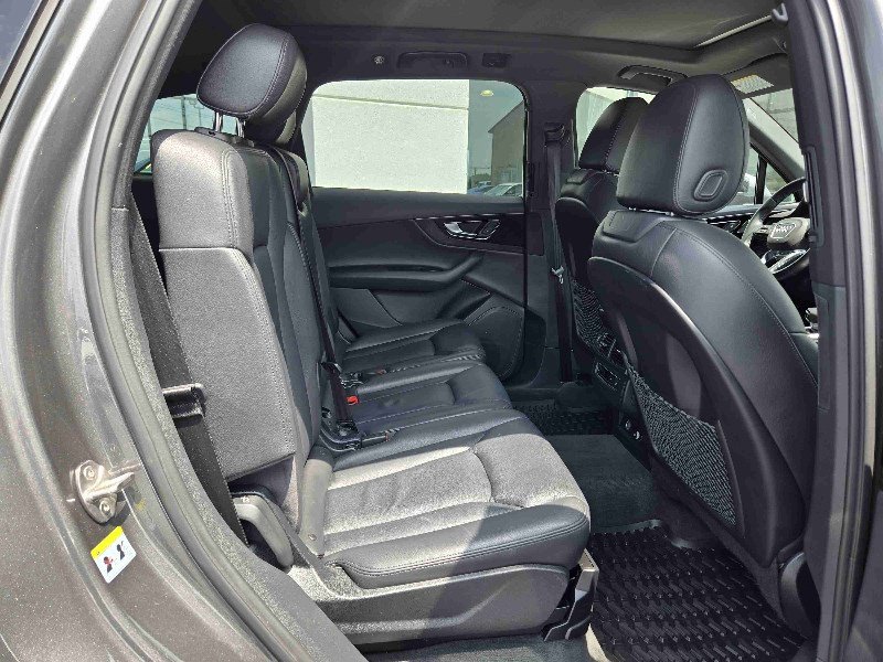 Used 2019 Audi Q7 3.0T Premium w/ Convenience Package image 14