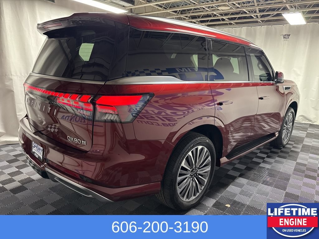 Used 2025 INFINITI QX80 Sensory AWD/4WD image 7