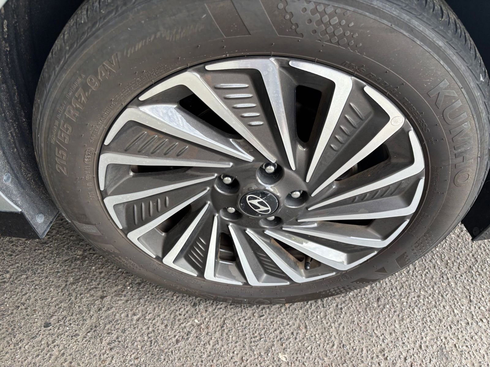 Used 2025 Hyundai Sonata SEL FWD image 31