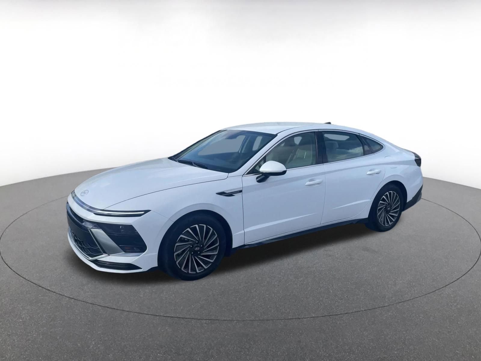 Used 2025 Hyundai Sonata SEL FWD image 7
