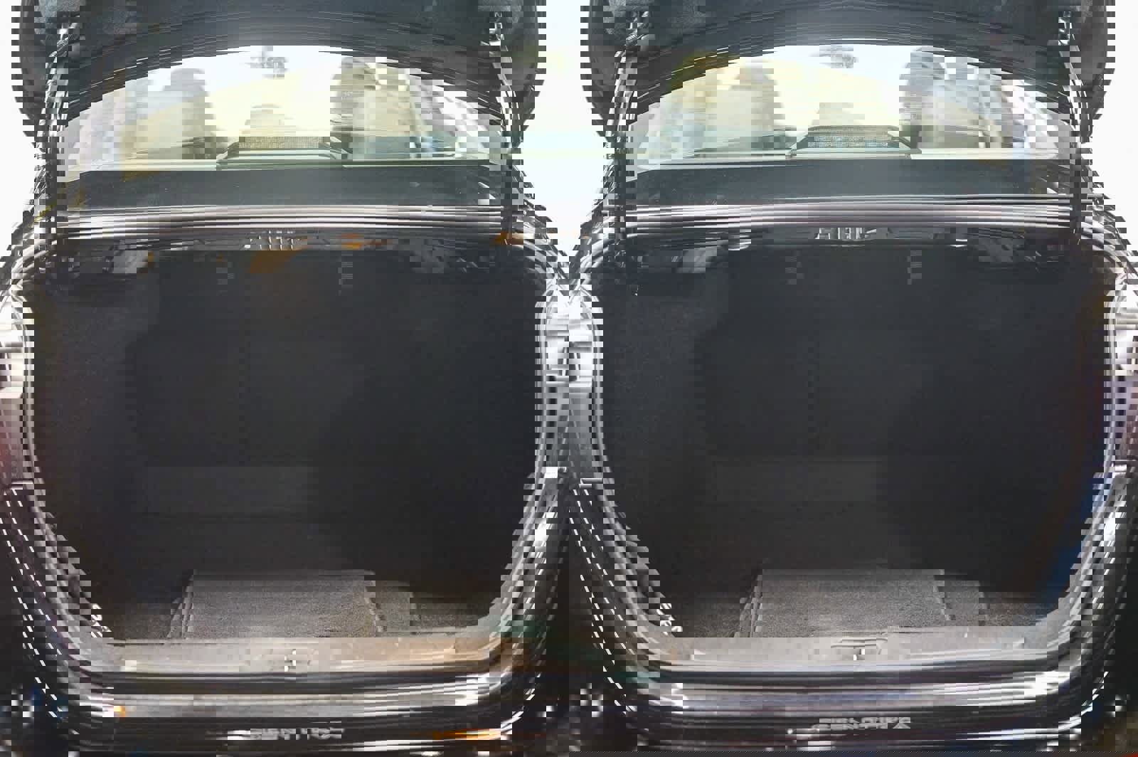 Used 2023 Nissan Sentra SR w/ SR Premium Package image 28