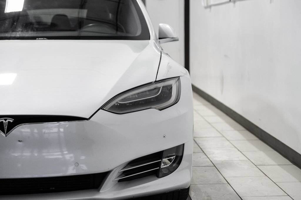 Used 2020 Tesla Model S Long Range AWD/4WD image 39