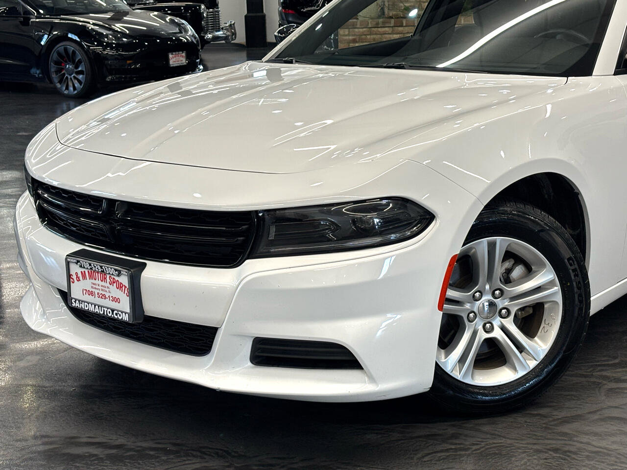 Used 2023 Dodge Charger SXT image 3