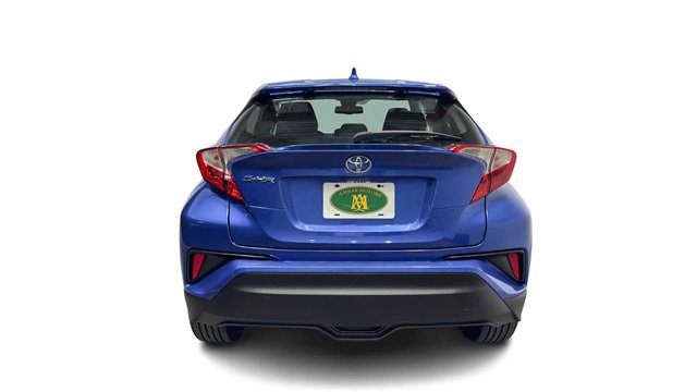 Used 2019 Toyota C-HR XLE image 3
