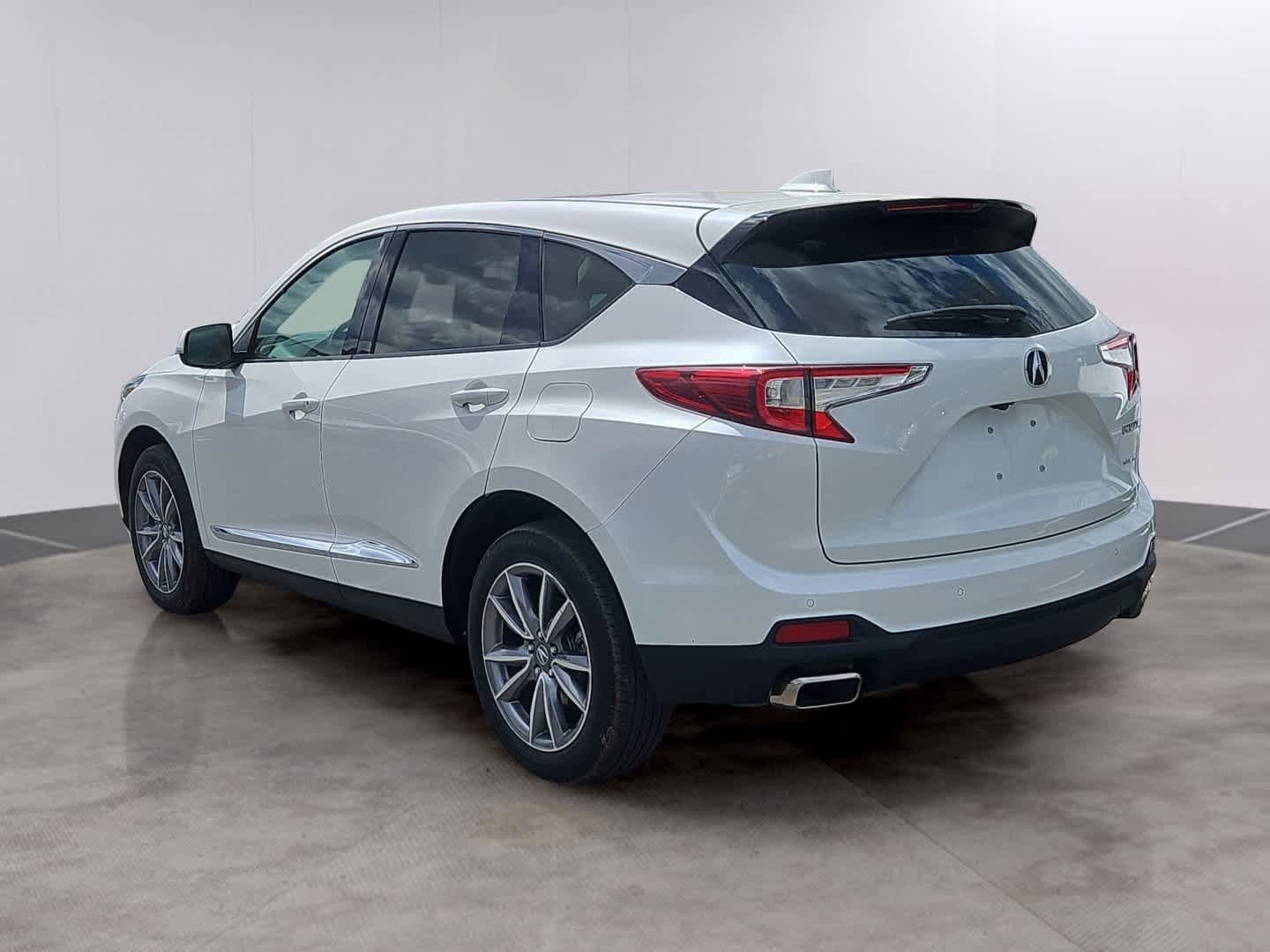 Used 2023 Acura RDX AWD w/ Technology Package image 6