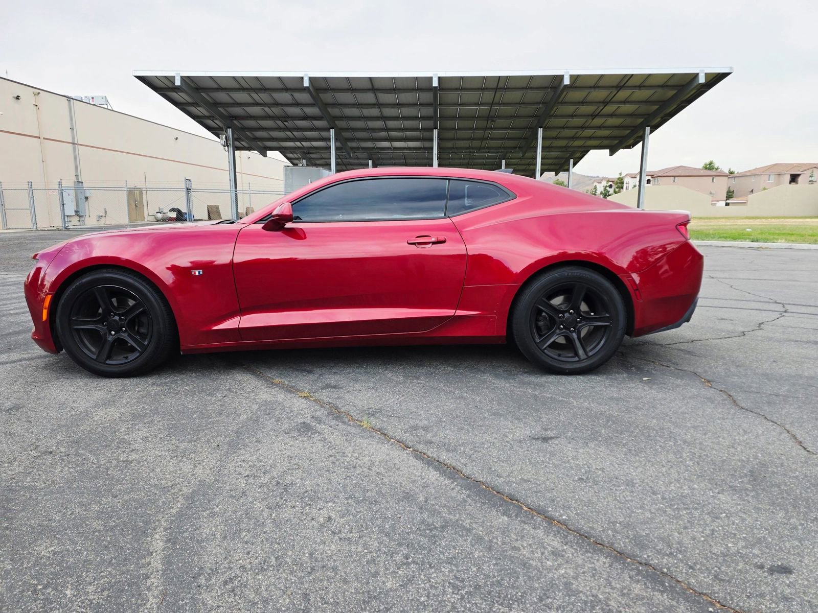 Used 2018 Chevrolet Camaro LT RWD image 6