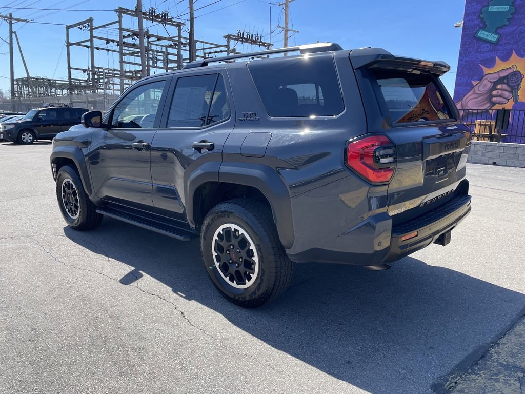 Used 2025 Toyota 4Runner TRD Off-Road Premium w/ Tow Technology Package image 3