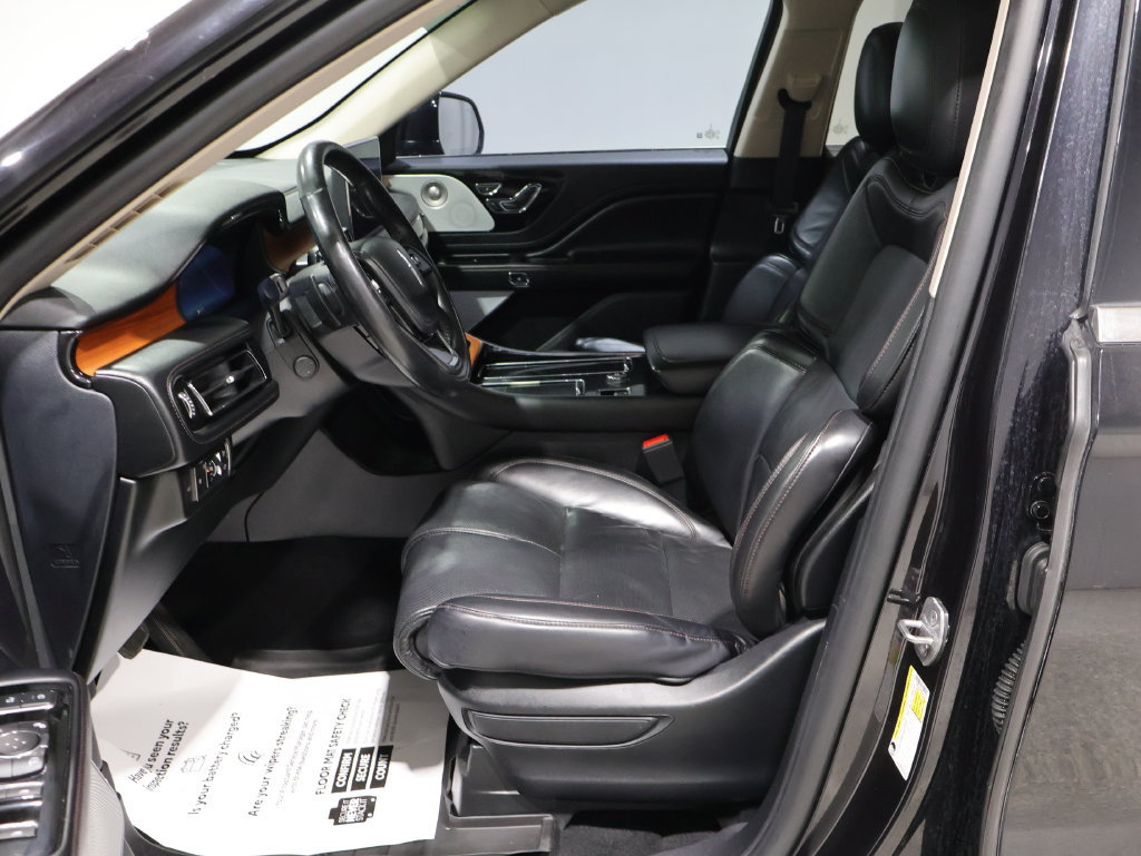 Used 2020 Lincoln Aviator Reserve w/ Equipment Group 202A AWD/4WD image 11