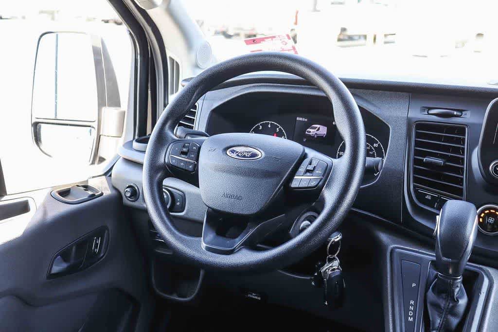 Used 2025 Ford Transit 250 148 Medium Roof RWD image 16