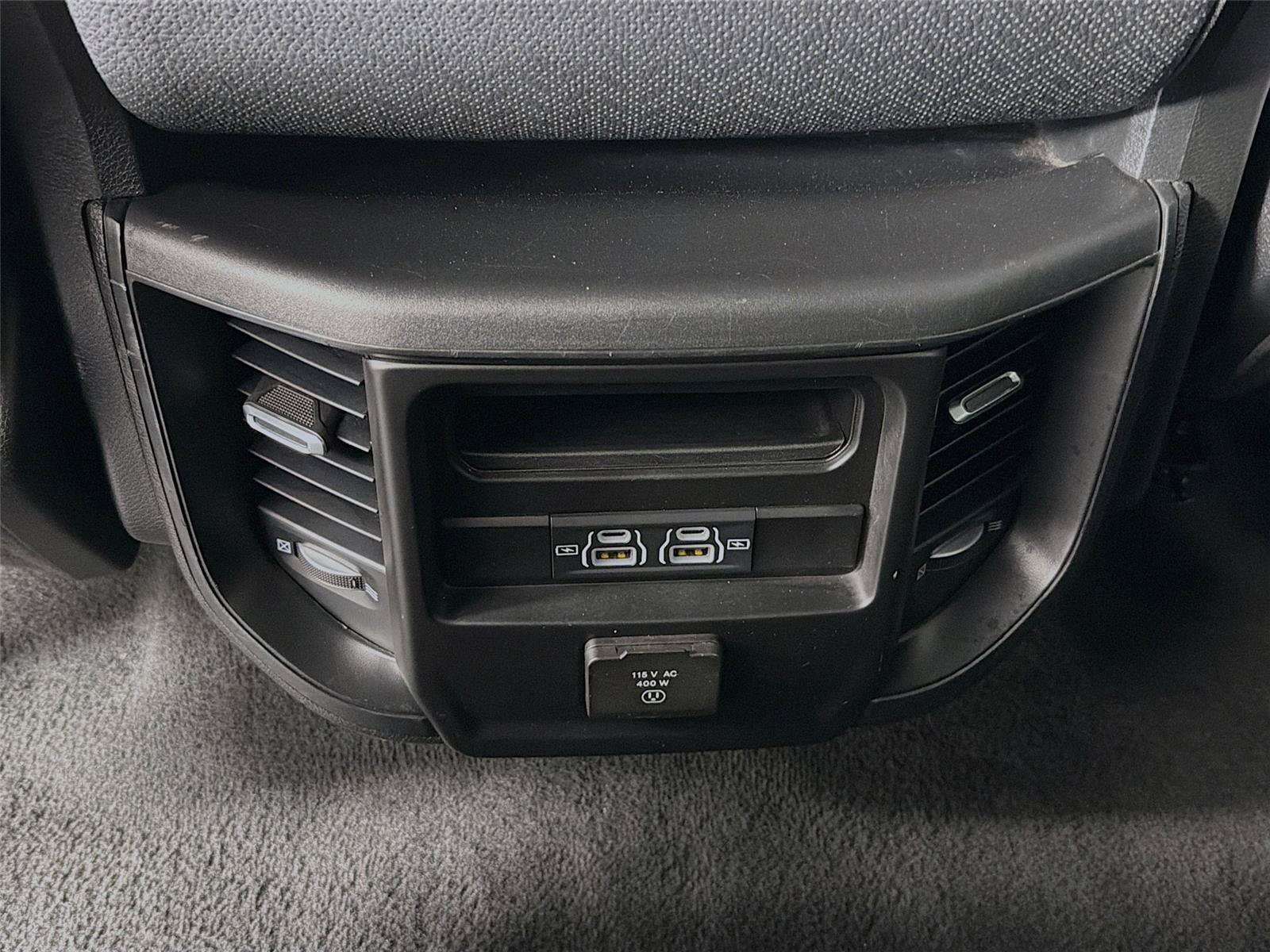 Used 2023 RAM 1500 Laramie AWD/4WD image 28