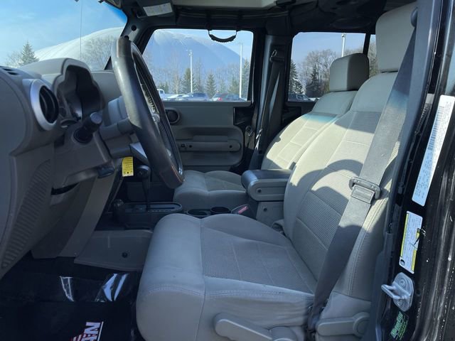 Used 2009 Jeep Wrangler Unlimited Sahara w/ Trailer Tow Group image 17