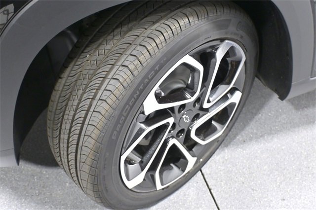 New 2025 Chevrolet Trax RS w/ Sunroof Package image 9