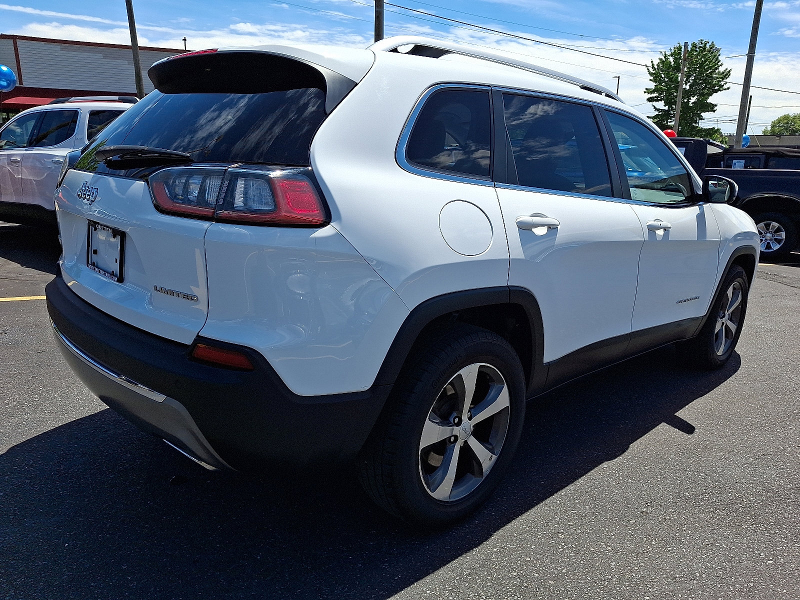 Used 2020 Jeep Cherokee Limited AWD/4WD image 5
