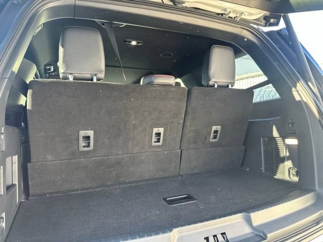 Used 2023 Ford Expedition Limited AWD/4WD image 9
