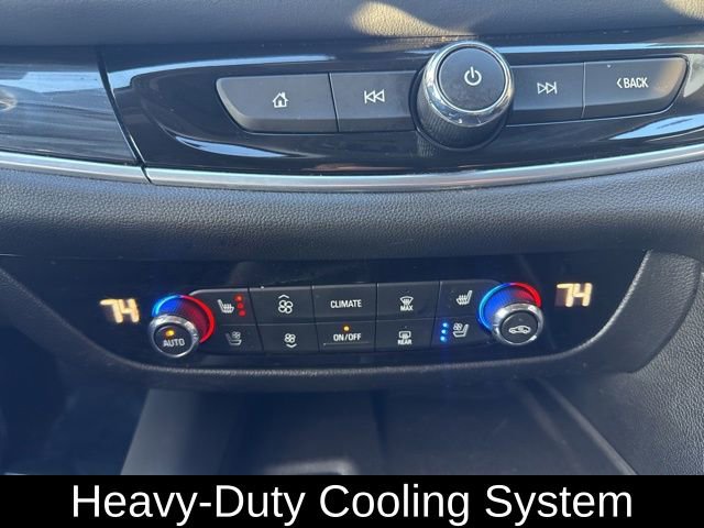 Used 2021 Buick Enclave Premium w/ Sun and Sites Package image 34