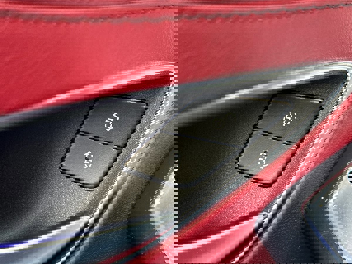 Used 2017 Mercedes-Benz S 63 AMG 4MATIC Cabriolet image 68