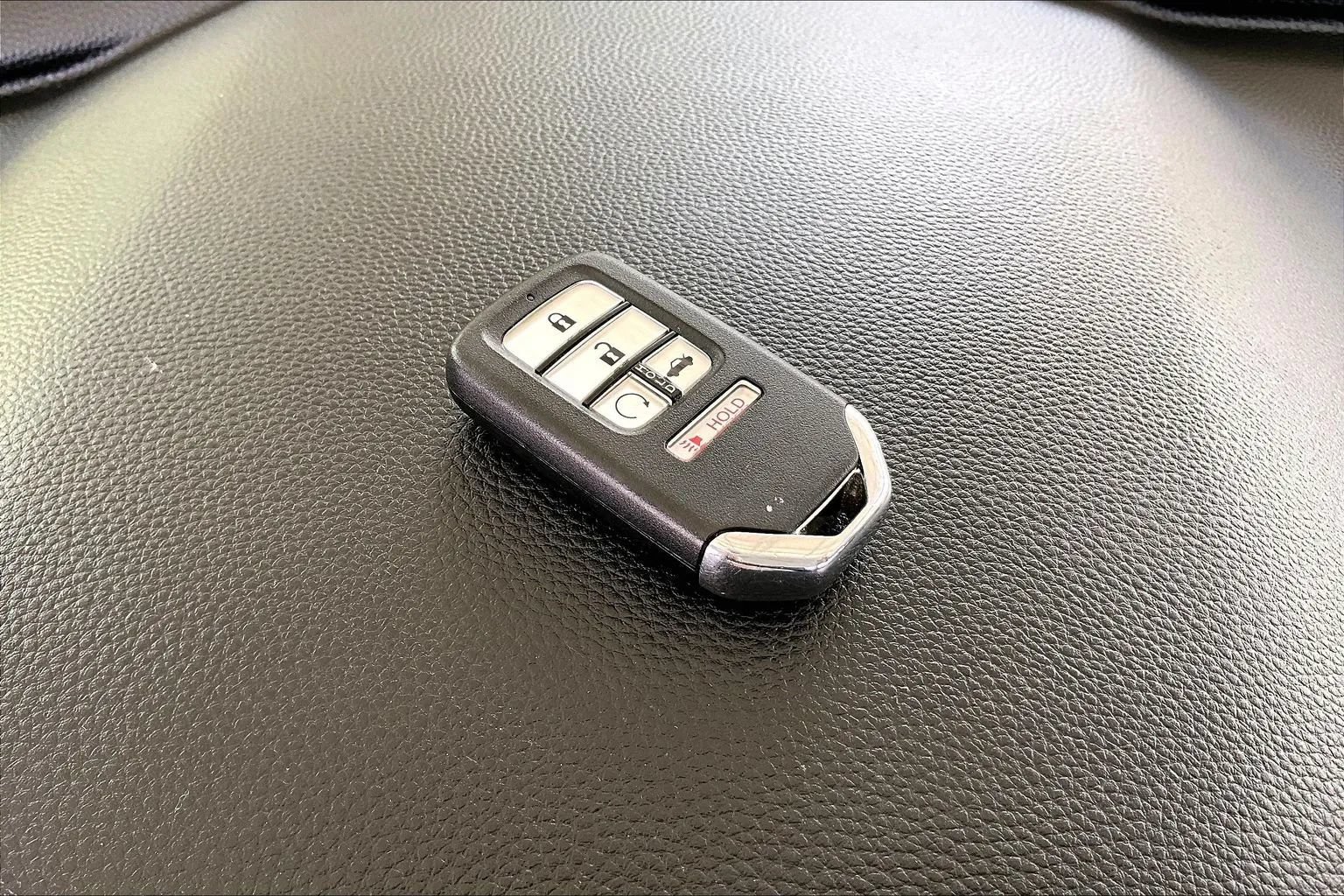 Used 2019 Honda Accord EX-L image 32