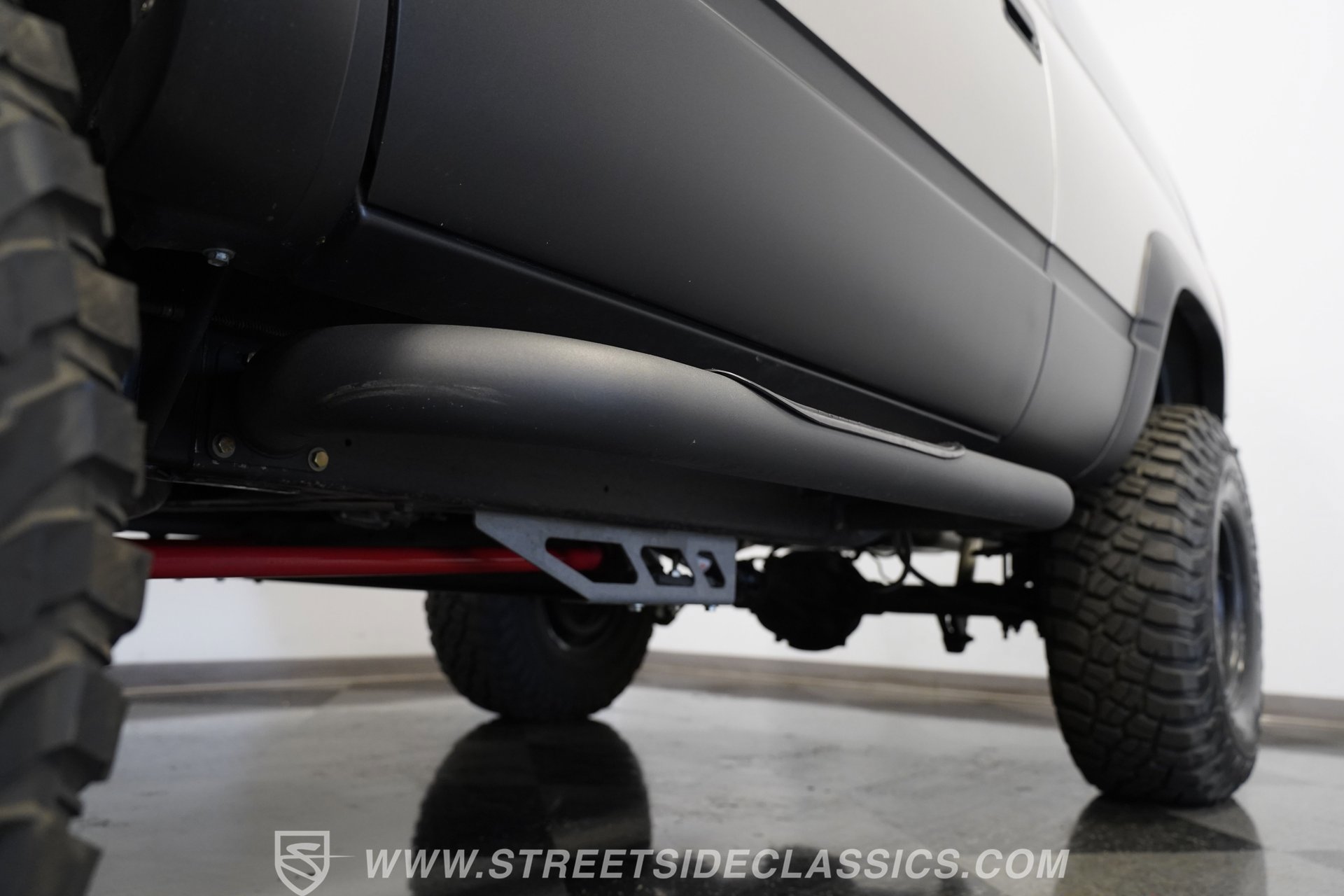 Used 1999 Chevrolet Tahoe 4WD 2-Door w/ Preferred Equipment Group image 26