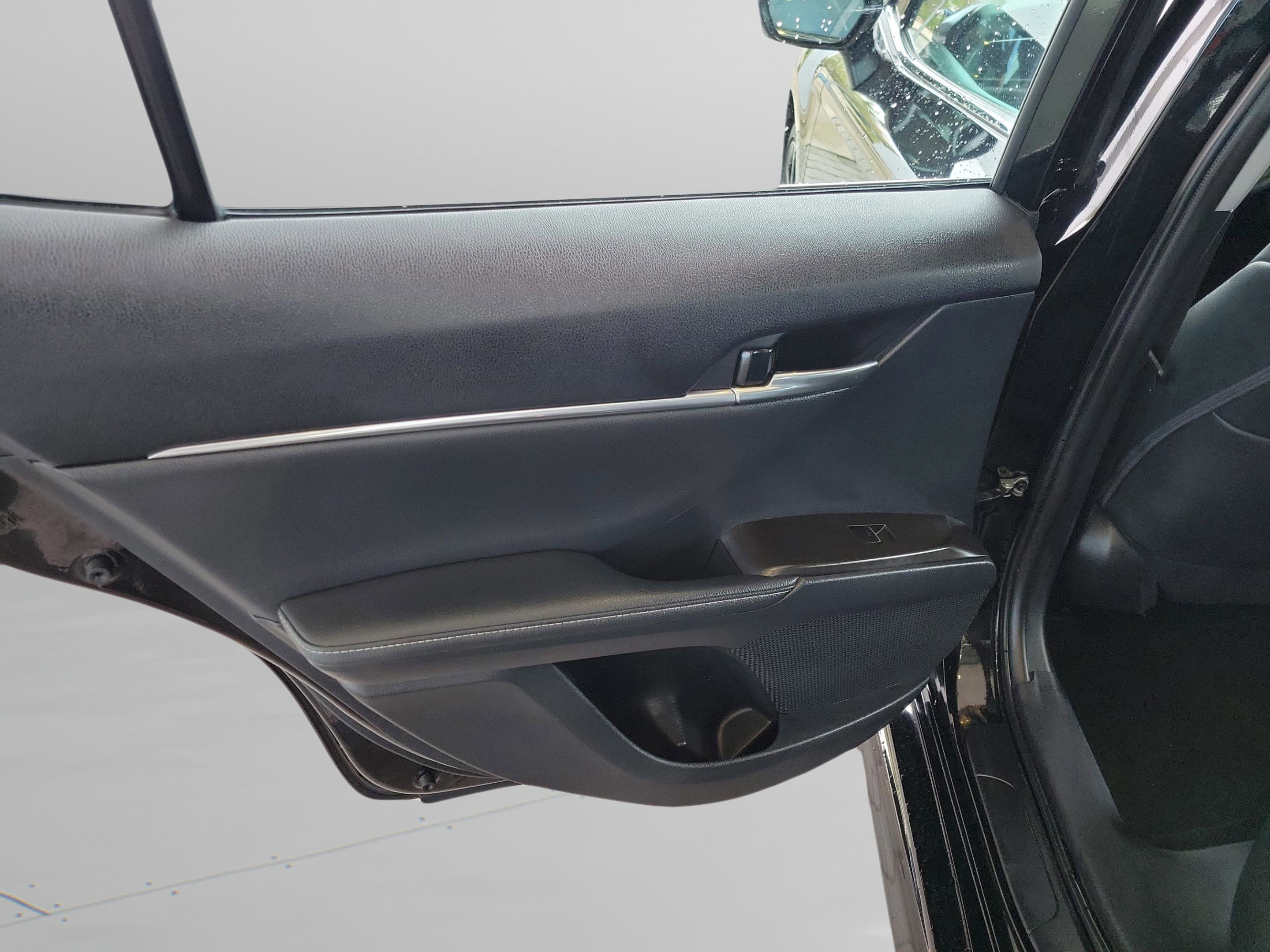 Used 2024 Toyota Camry XSE image 27