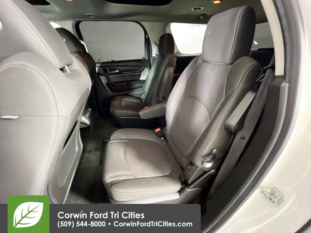 Used 2015 GMC Acadia SLE AWD/4WD image 29