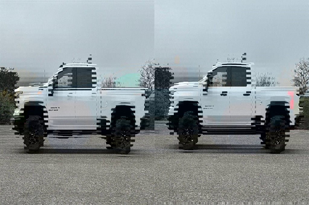 New 2026 Chevrolet Silverado 2500 ZR2 w/ LPO, Dark Essentials Package image 7