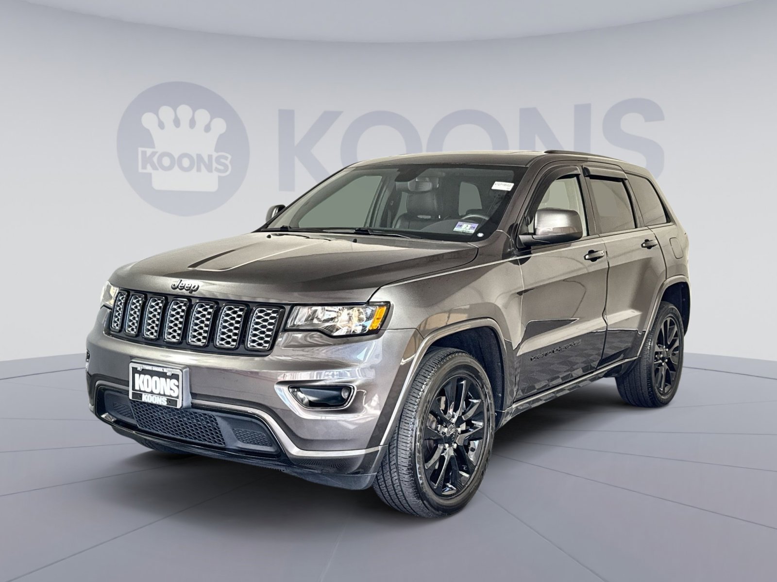 Used 2019 Jeep Grand Cherokee Altitude