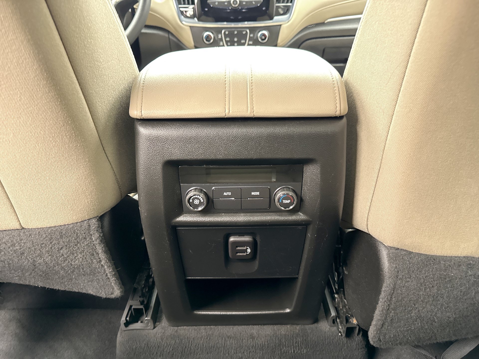 Used 2023 Chevrolet Traverse LS w/ Midnight/Sport Edition AWD/4WD image 19