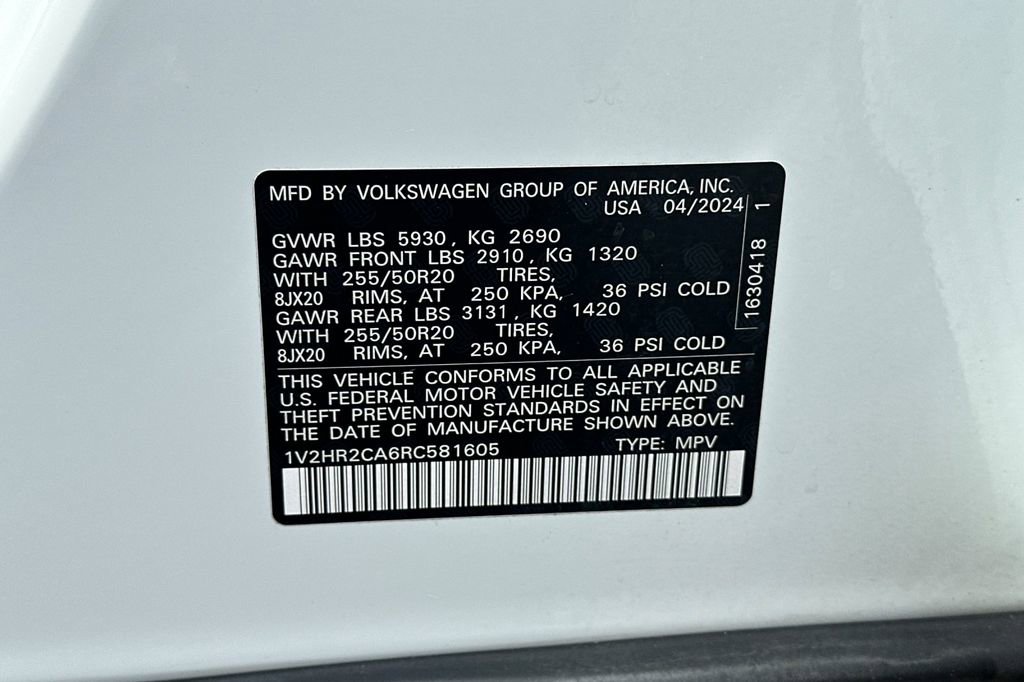 Used 2024 Volkswagen Atlas SE AWD/4WD image 31