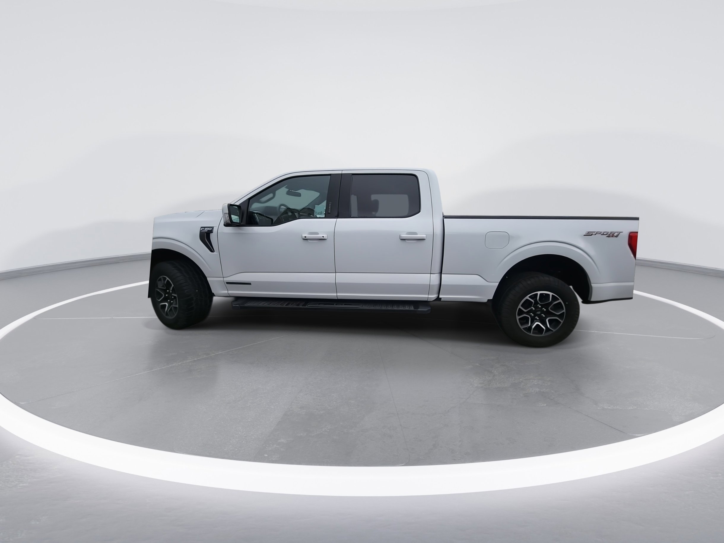 Used 2021 Ford F150 Lariat image 6